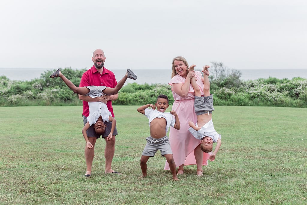 silly family photos in rhode island